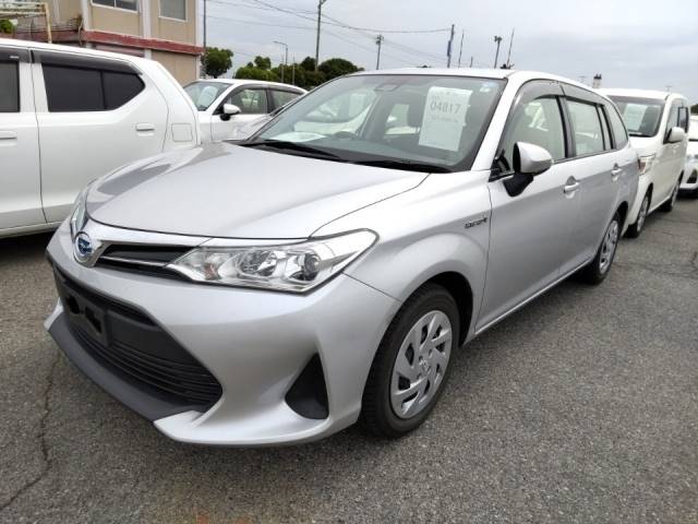 4817 TOYOTA COROLLA FIELDER NKE165G 2018 г. (LUM Kobe Nyusatsu)